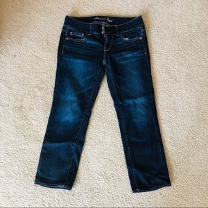 American Eagle Dark Wash Capri’s